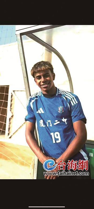 梅西带队夺冠！他是季后赛MVP！他让迈阿密国际从垫底到冠军！（梅西率队封王，荣膺季后赛MVP，助迈阿密国际从榜尾逆袭夺冠）