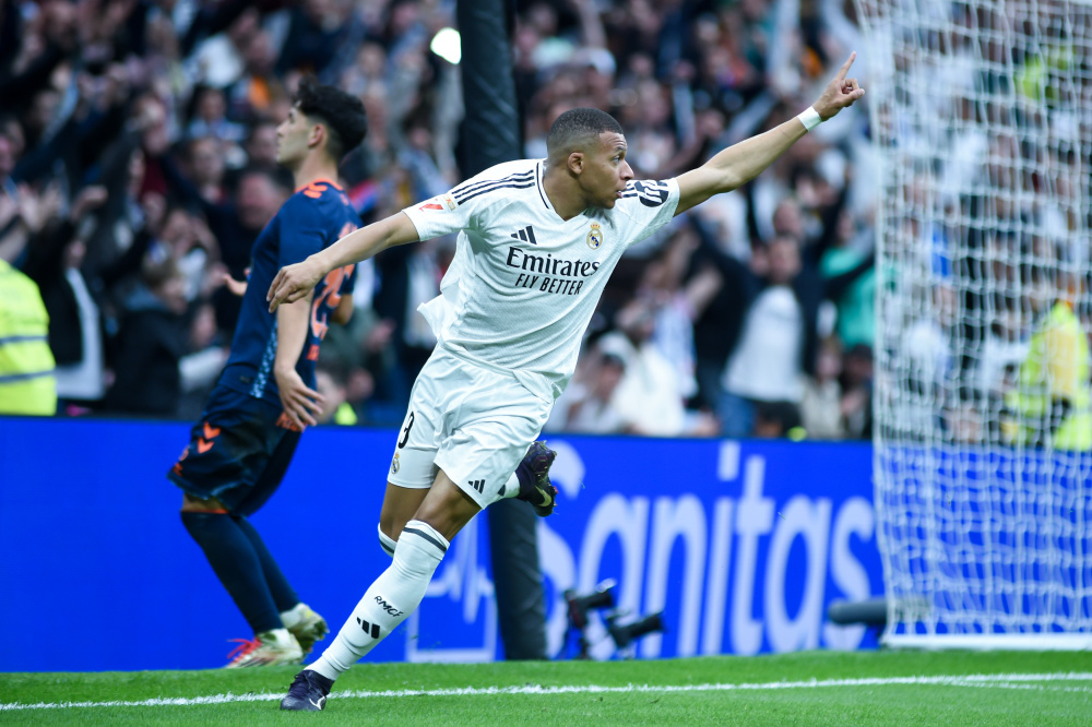 阿隆索回应拉波尔塔争议言论：重要的是在场上公平取胜（阿隆索回应拉波尔塔风波：关键是在赛场上公正赢球）