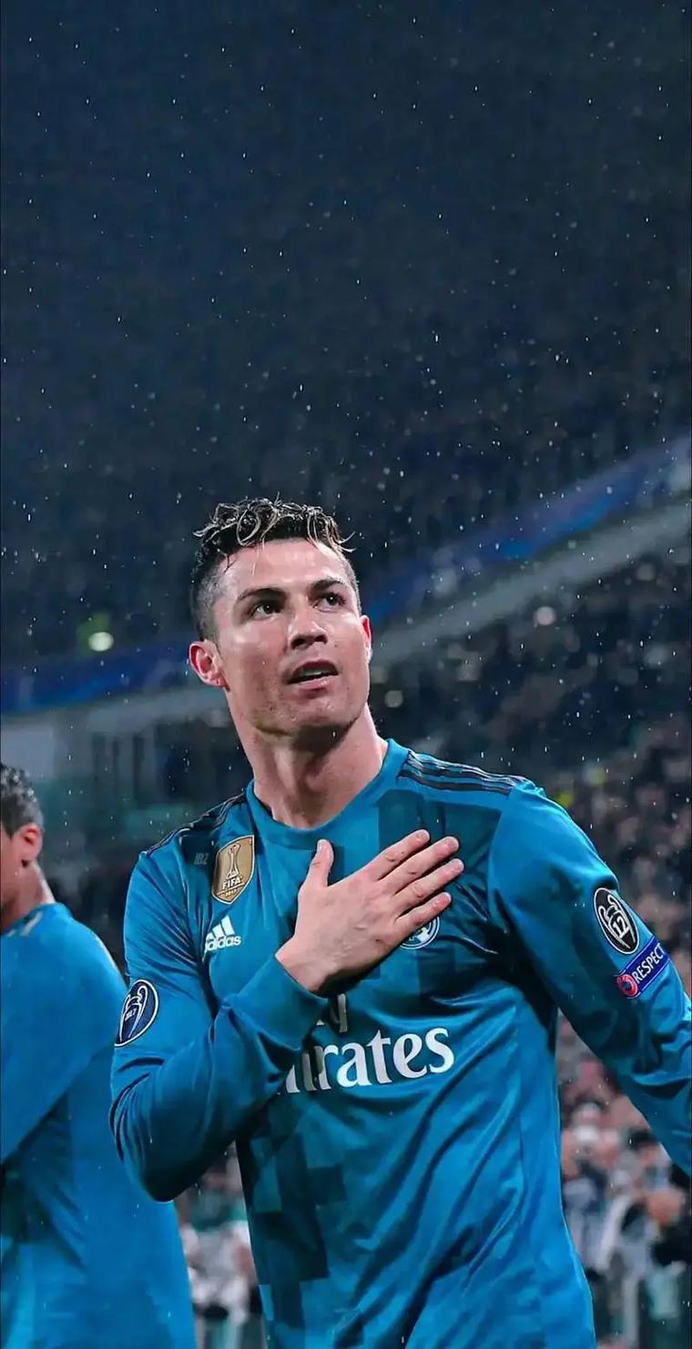 官方：拜仁边锋奥利塞当选德甲11月最佳球员（德甲官方：拜仁边锋奥利塞荣膺11月最佳球员）