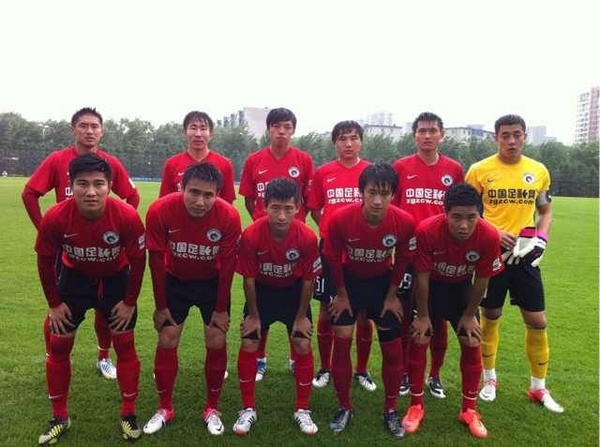 杜兰特第628场以真实命中率60%轰20+，高居历史第二（杜兰特以60%真实命中率砍下20+已达628场，位列历史第二）