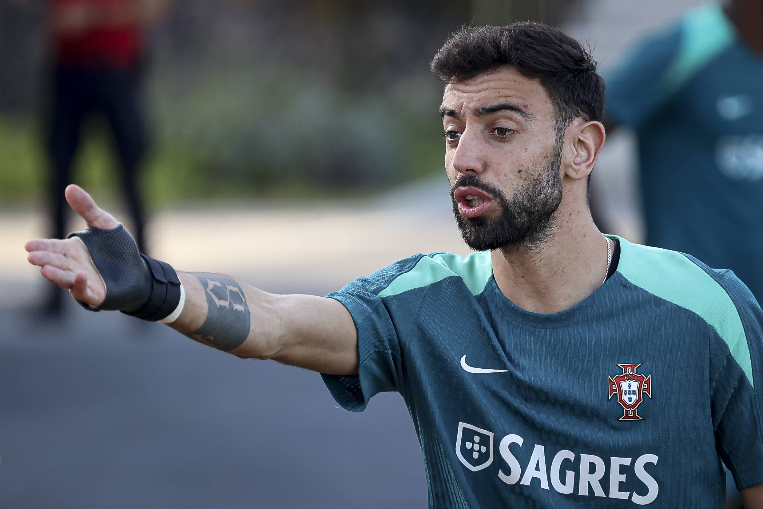 克林根：我们不能比赛打一半才醒过来，必须从开始就准备好（克林根：不能等比赛打到一半才醒，开场就要进入状态）