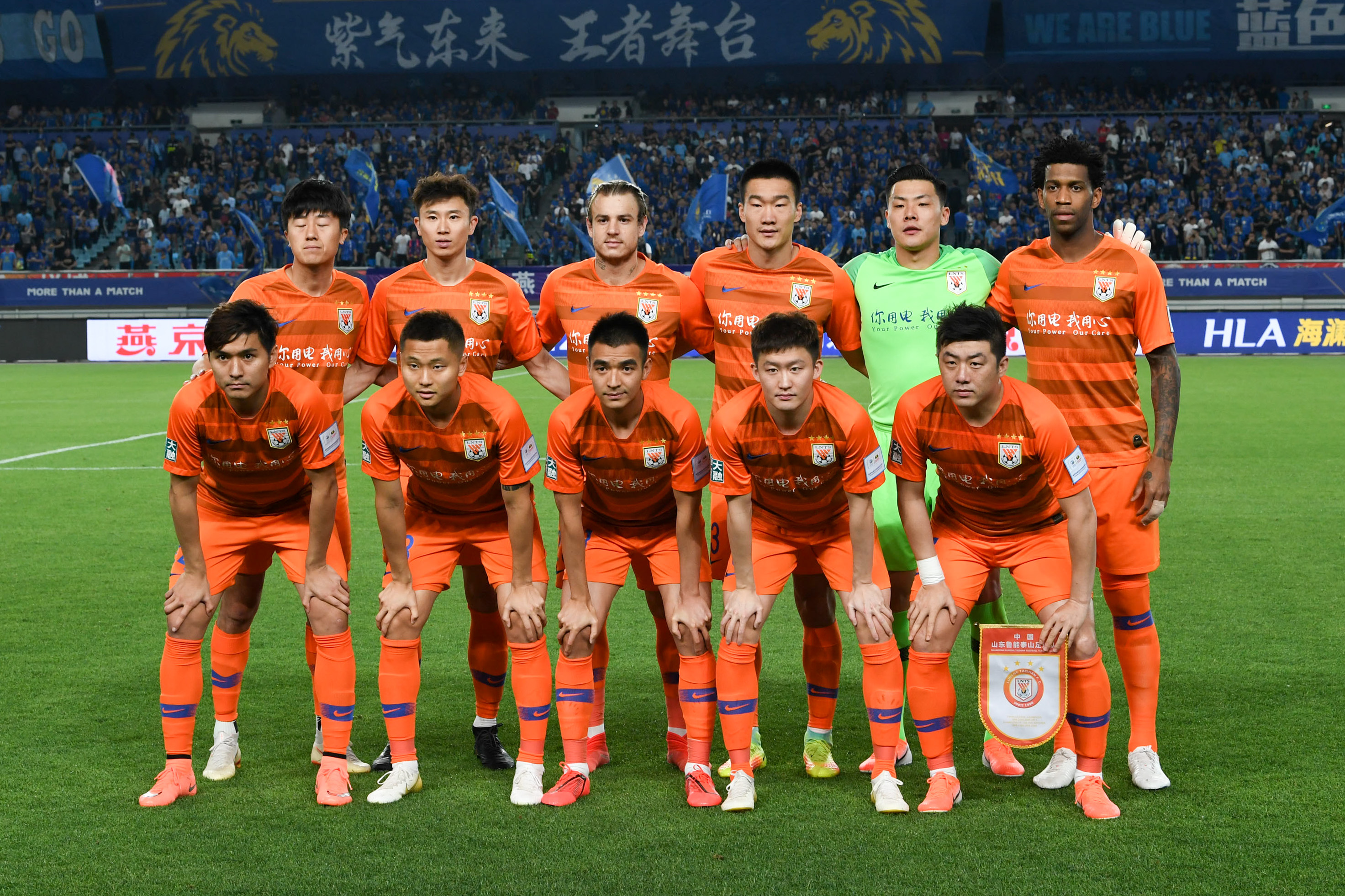 CBA球员最佳阵容提名：前三竞争激烈,（CBA最佳阵容提名出炉：前三席位竞争白热化）