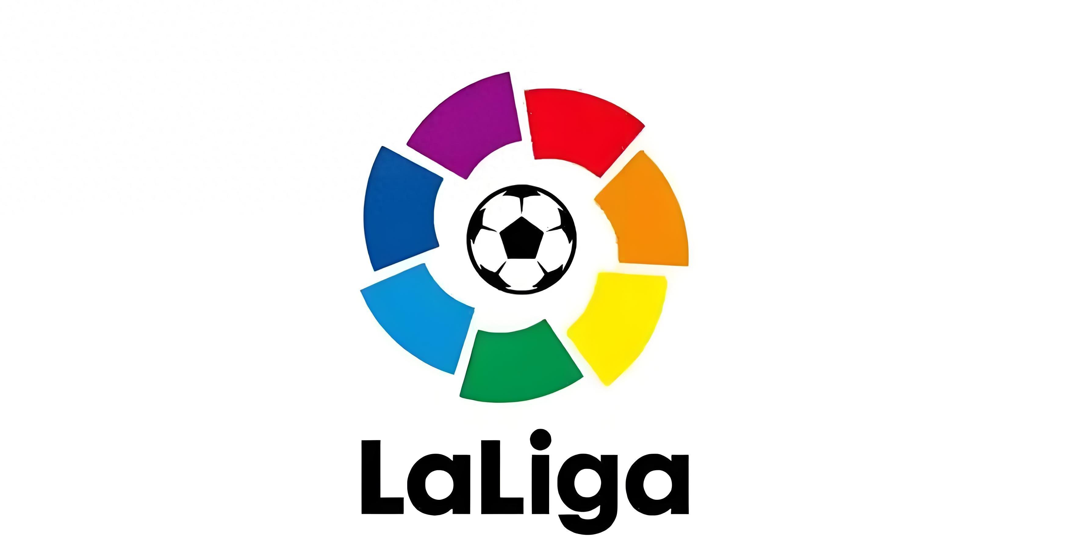 体坛联播｜斯洛特首度公开回应萨拉赫，曼联4比1大胜狼队（体坛速递｜斯洛特首次回应萨拉赫，曼联4比1击败狼队）